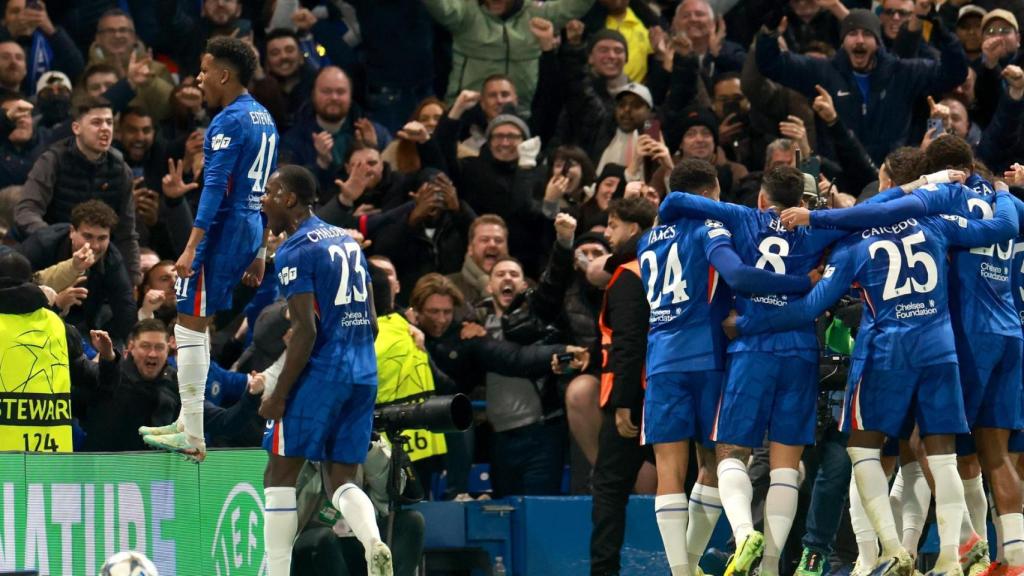 El Chelsea celebra l'1-0 contra el Barça