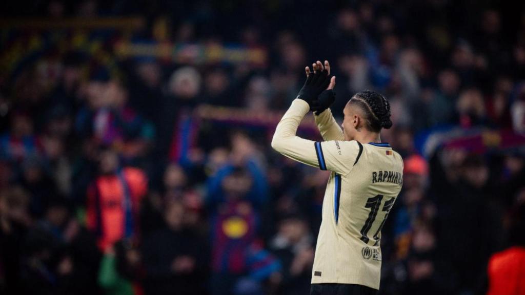 Raphinha agraeix el suport a l'afició del Barça després de la derrota contra el Chelsea