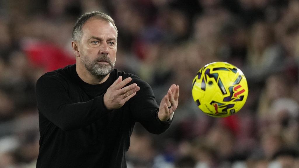 Hansi Flick en el Barça-Alavés