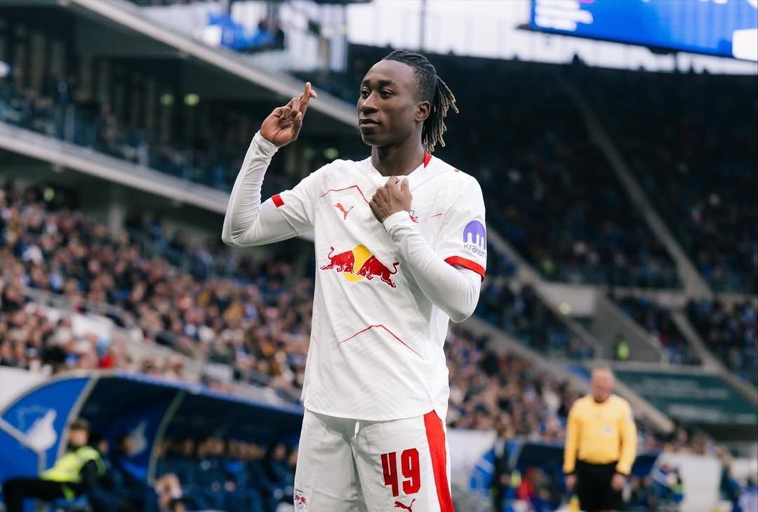 Yan Diomande, extremo del Leipzig