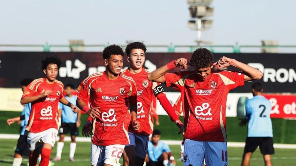 Hamza Abdelkarim celebra un gol a la pedrera de l'Al-Ahly egipci