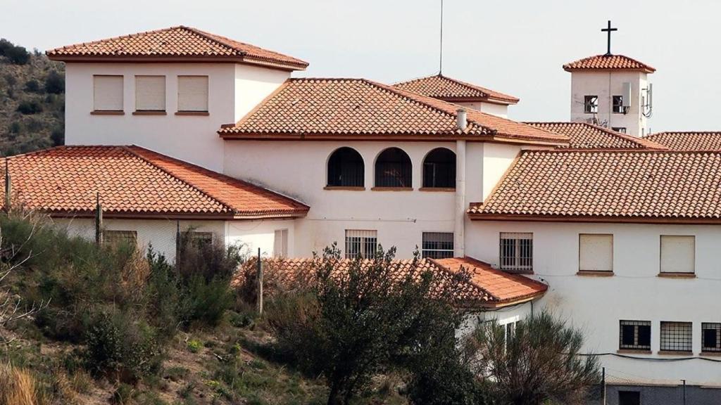 Exterior del convento en Collserola