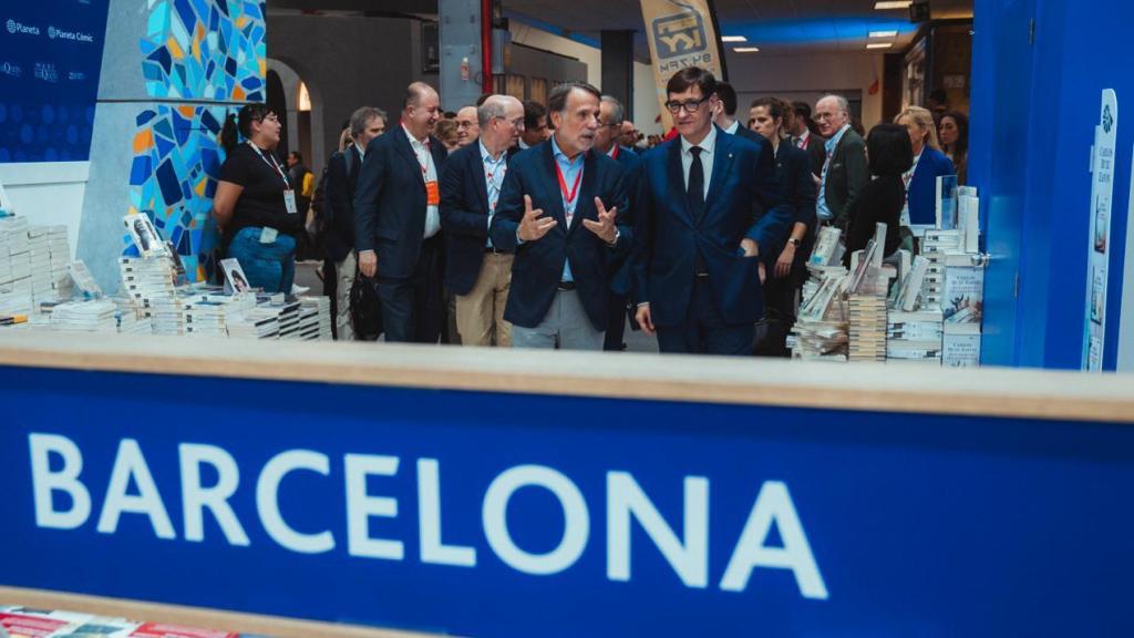 El 'president' Salvador Illa visita la Feria Internacional de Literatura (FIL) de Guadalajara, en México, a la que Barcelona es ciudad invitada