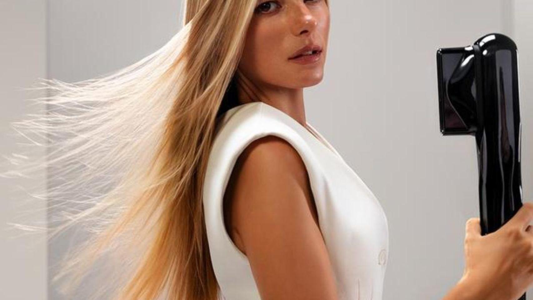 Peina, alisa y seca tu cabello en minutos con la plancha secador de Cecotec