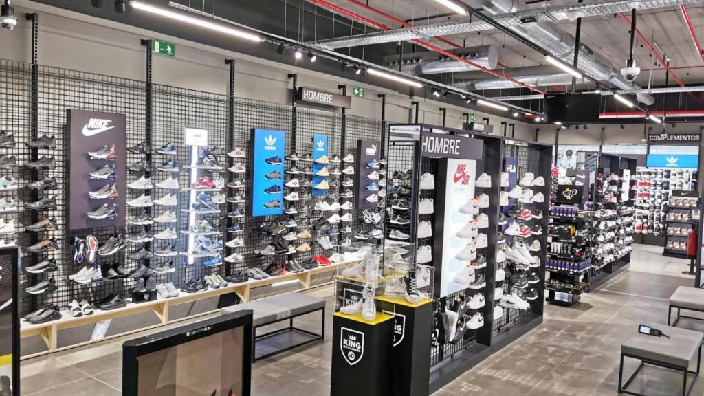 Tienda de zapatillas / JD