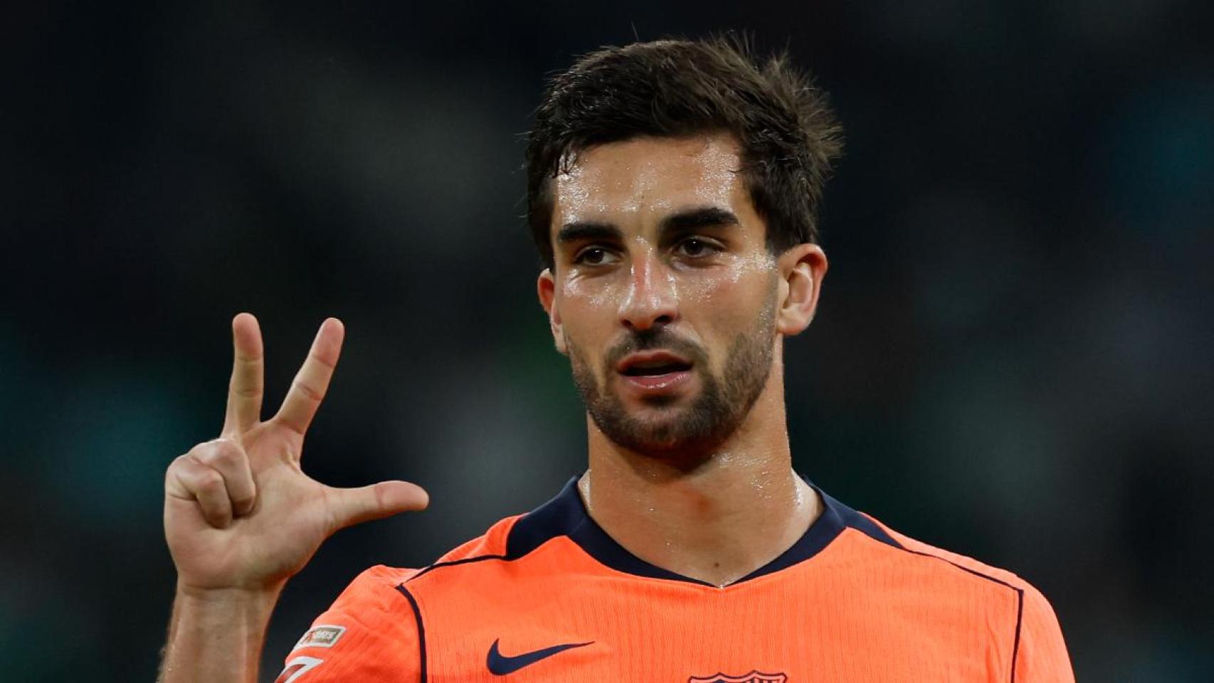 Ferran Torres celebra su 'hat-trick' en el Betis-Barça