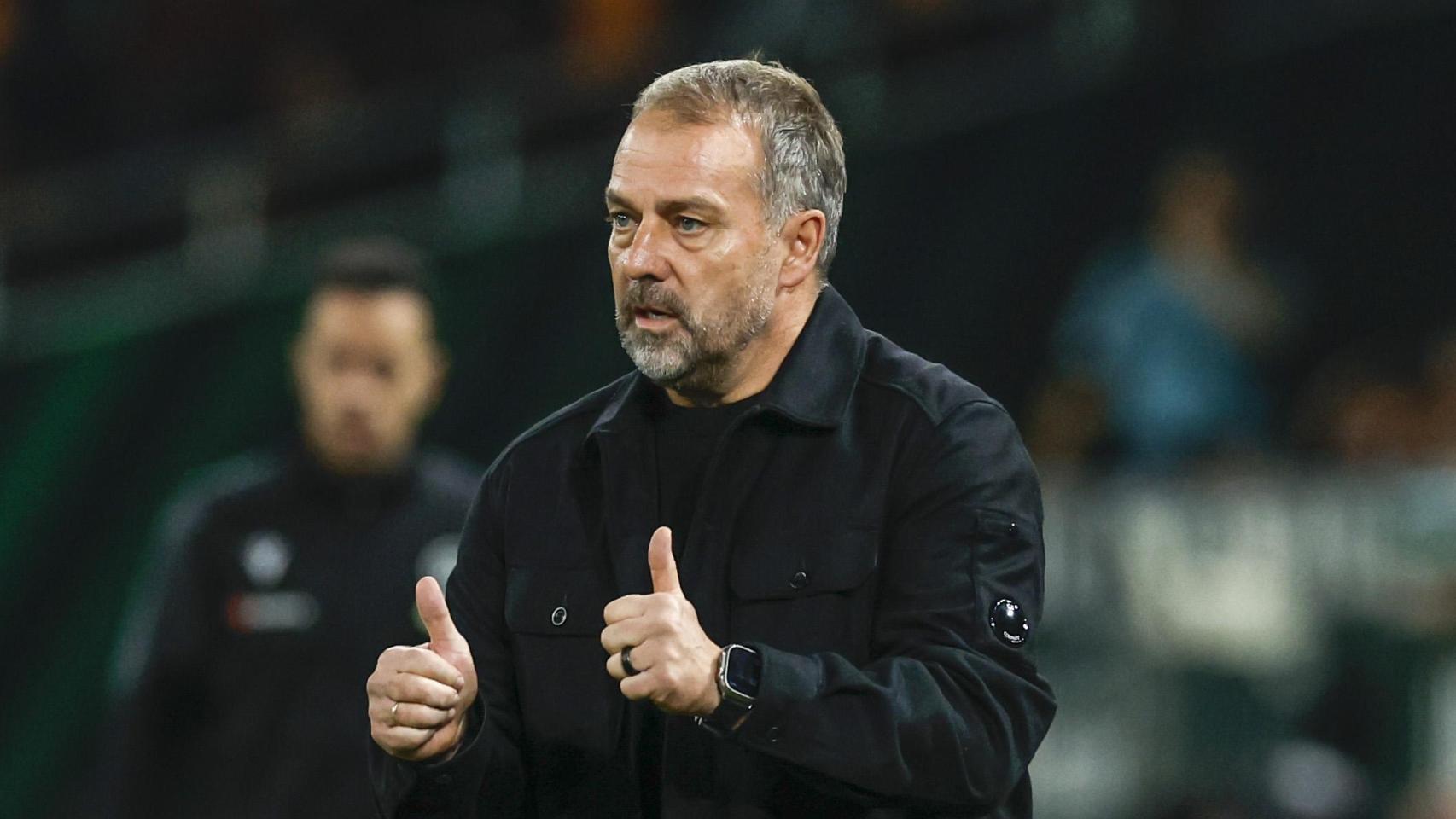 Hansi Flick en el Betis-Barça de la Liga