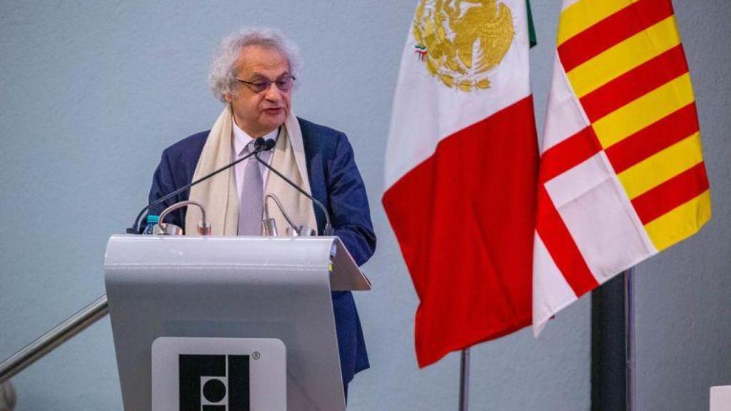 L'escriptor libanès Amin Maalouf, en el discurs a la FIL de Guadalajara