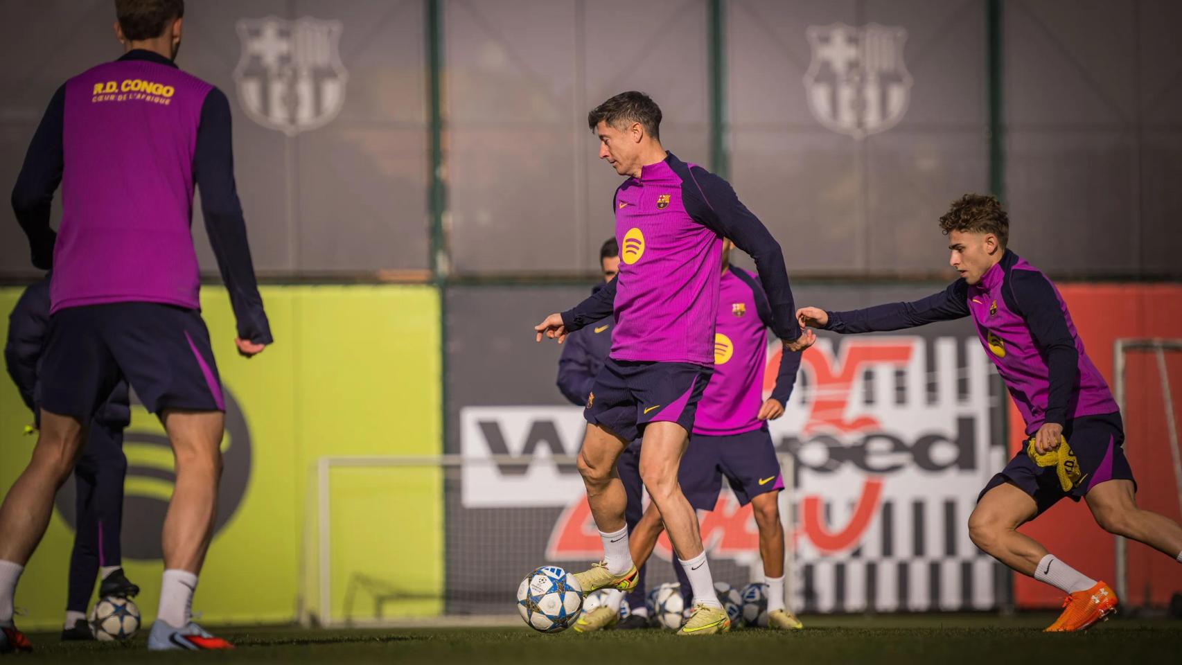 El Barça se entrena tras ganar al Real Betis