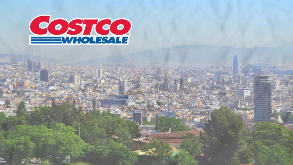 Logo del gigante Costco con Barcelona de fondo