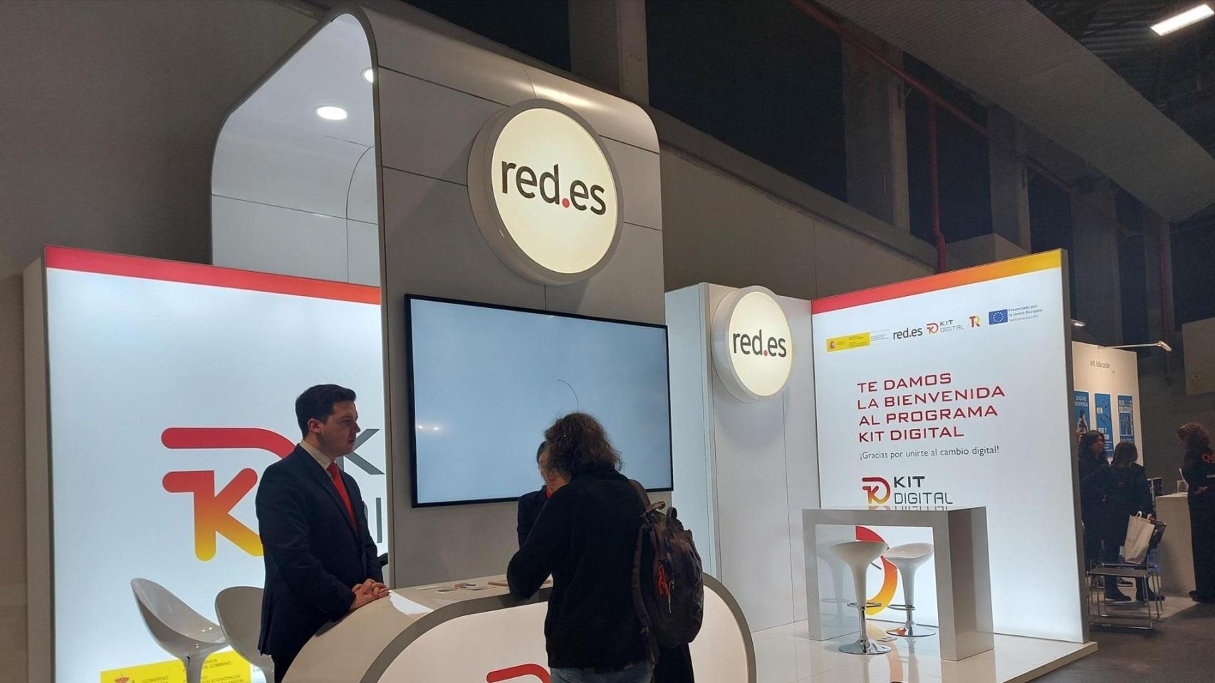 Stand de Red.es con información sobre el kit digital / EP