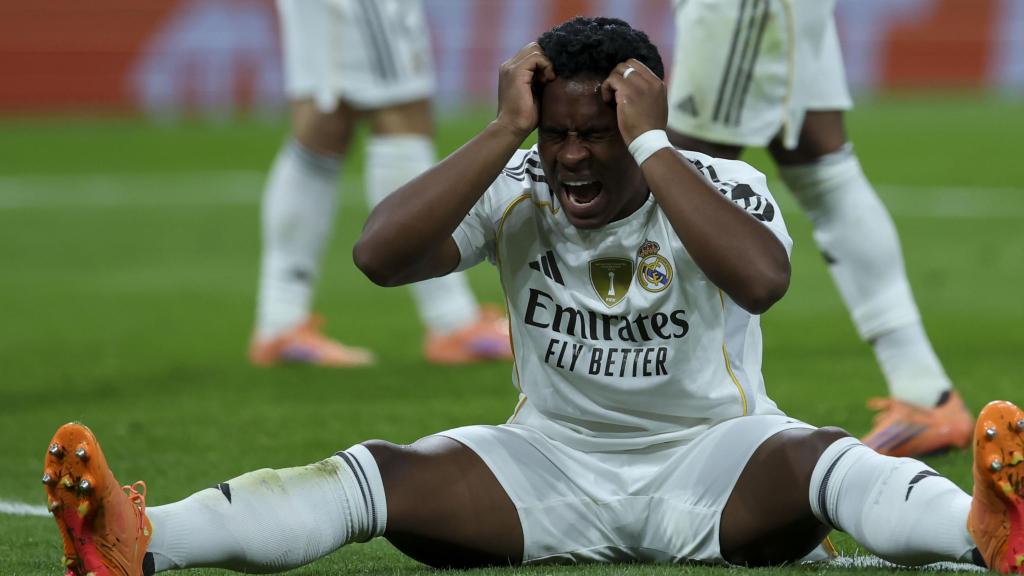 Endrick es lamenta per una ocasió fallida al Real Madrid-Manchester City