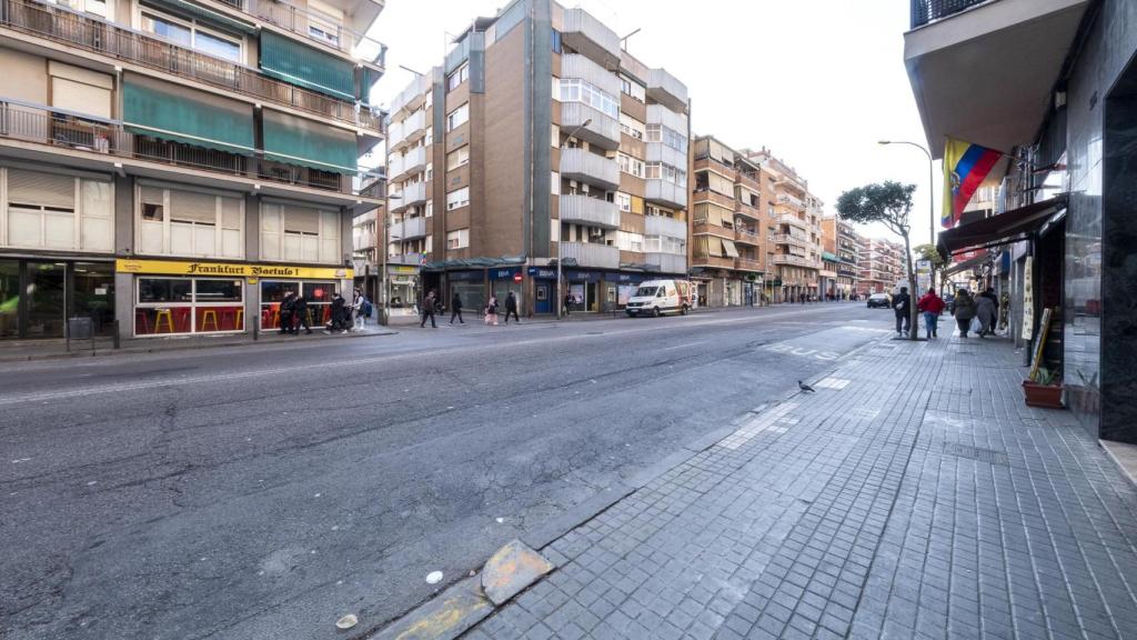 Estado actual de la antigua nacional 2, que se transformará para priorizar el corredor de autobús metropolitano y la bicicleta