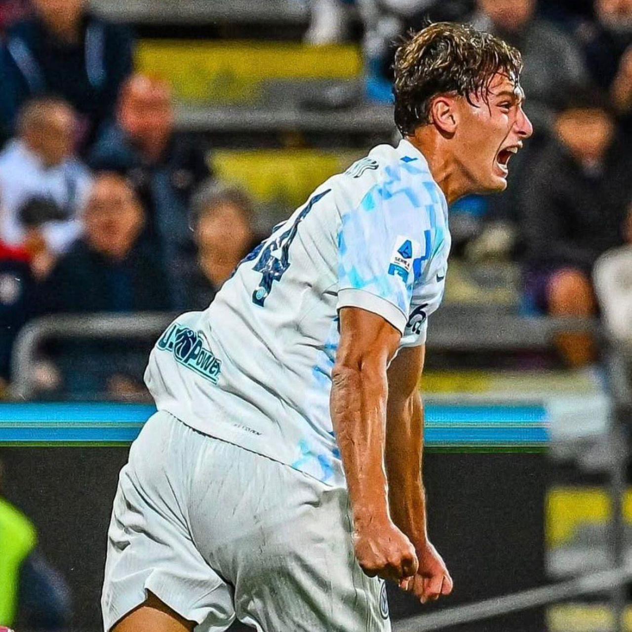 Pio Esposito con el Inter