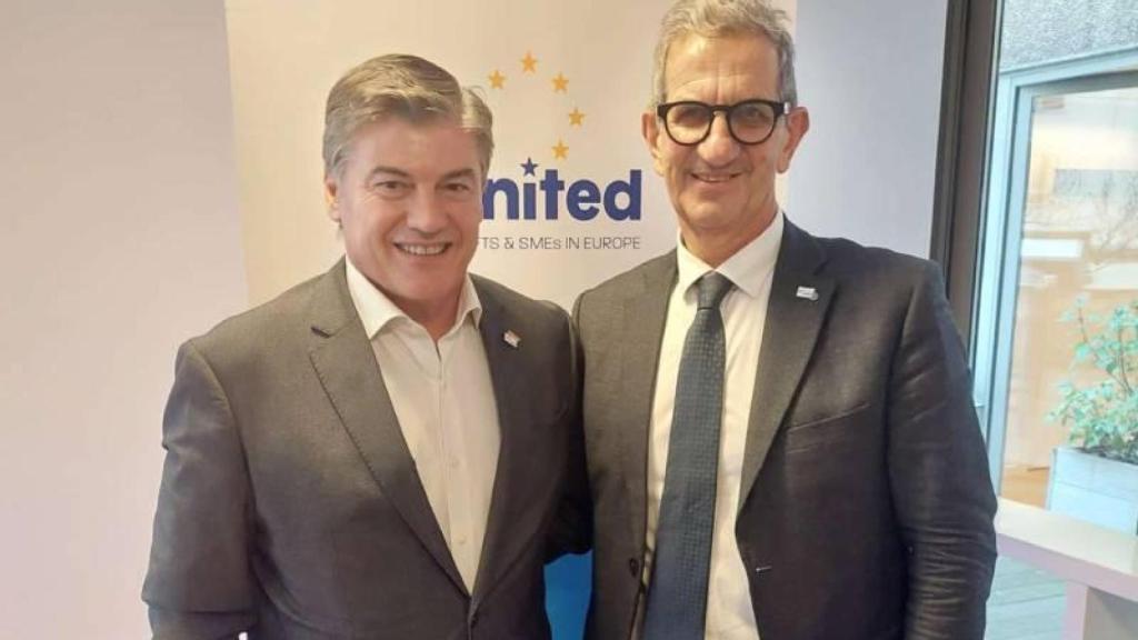 Antonio Cañete (esq.), president de Pimec i vicepresident de SME United al costat del president, Davide Galli