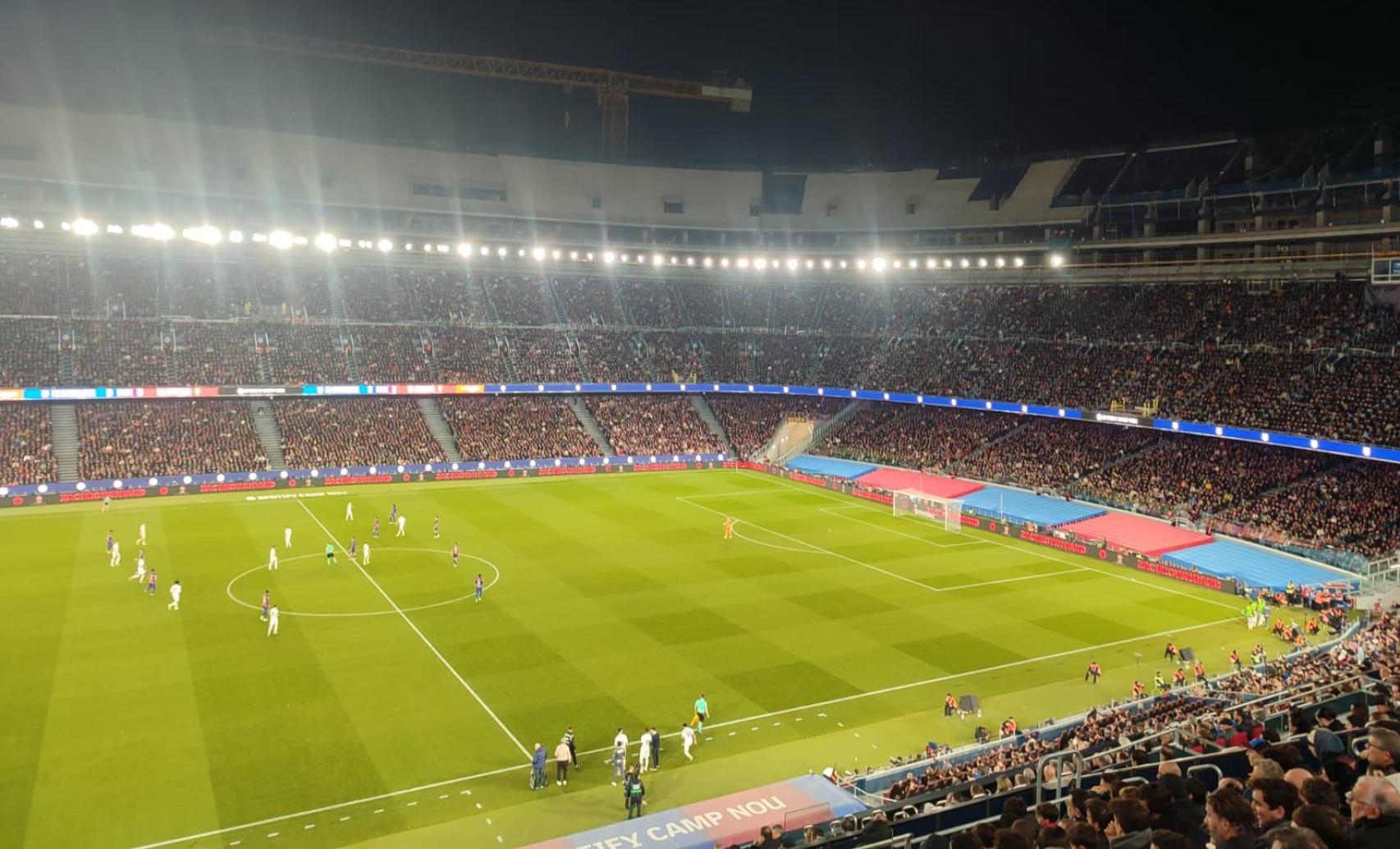 La grada del nou Camp Nou, durant el Barça-Osasuna de Lliga