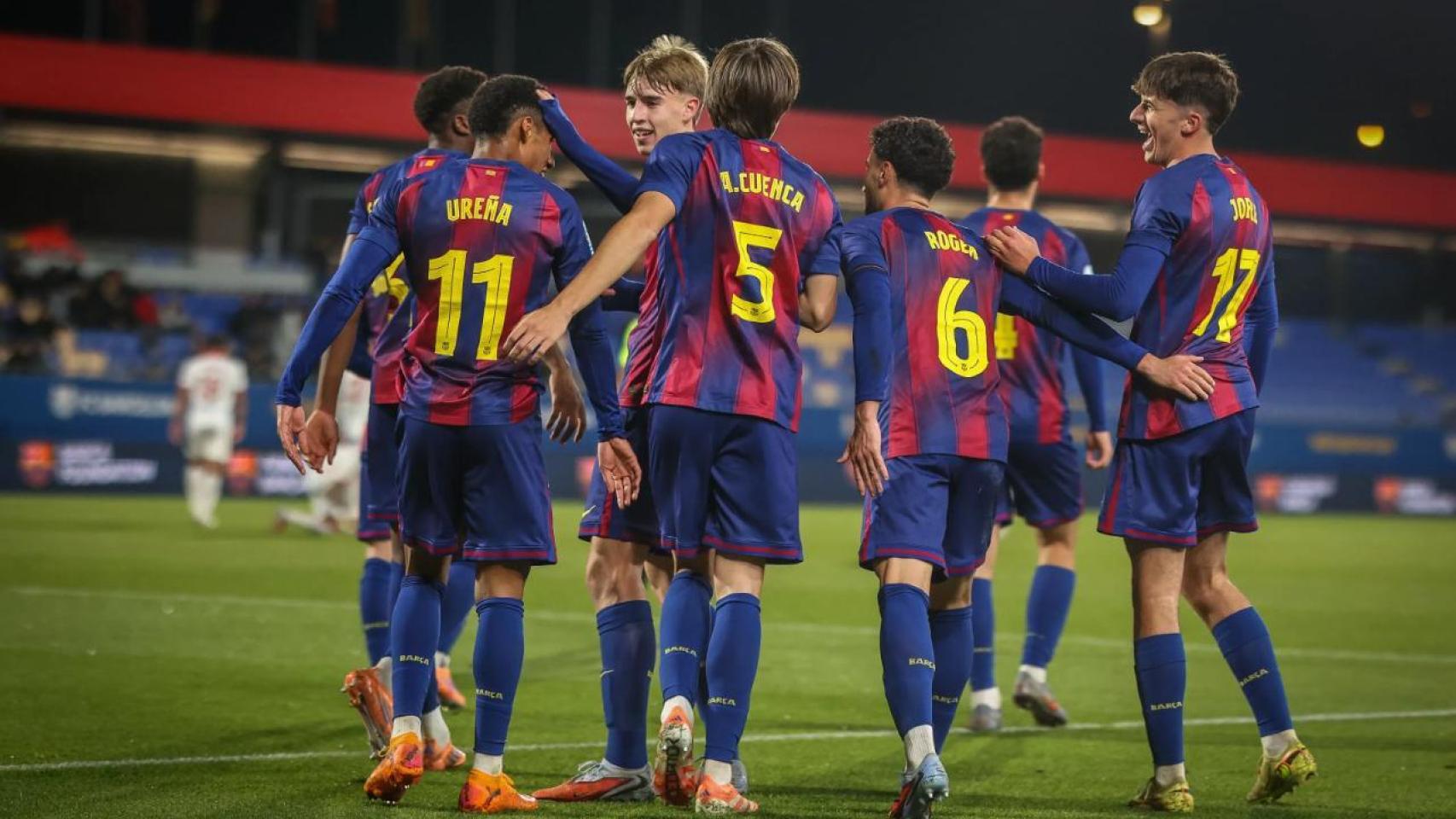 Los jugadores del Barça B celebran un gol contra el Terrassa