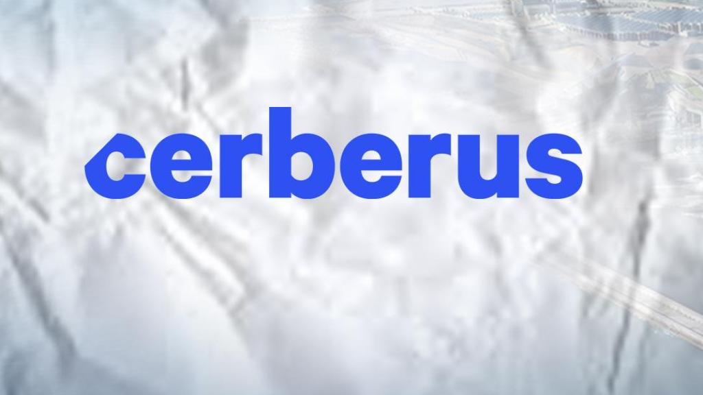 Logo de Cerberus Capital Management y el Port Fòum de Sant Adrià, junto a BCN