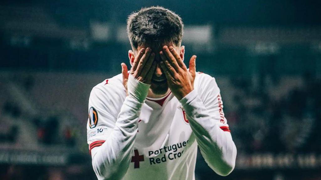 Pau Víctor celebra un gol amb el SC Braga a l'Europa League