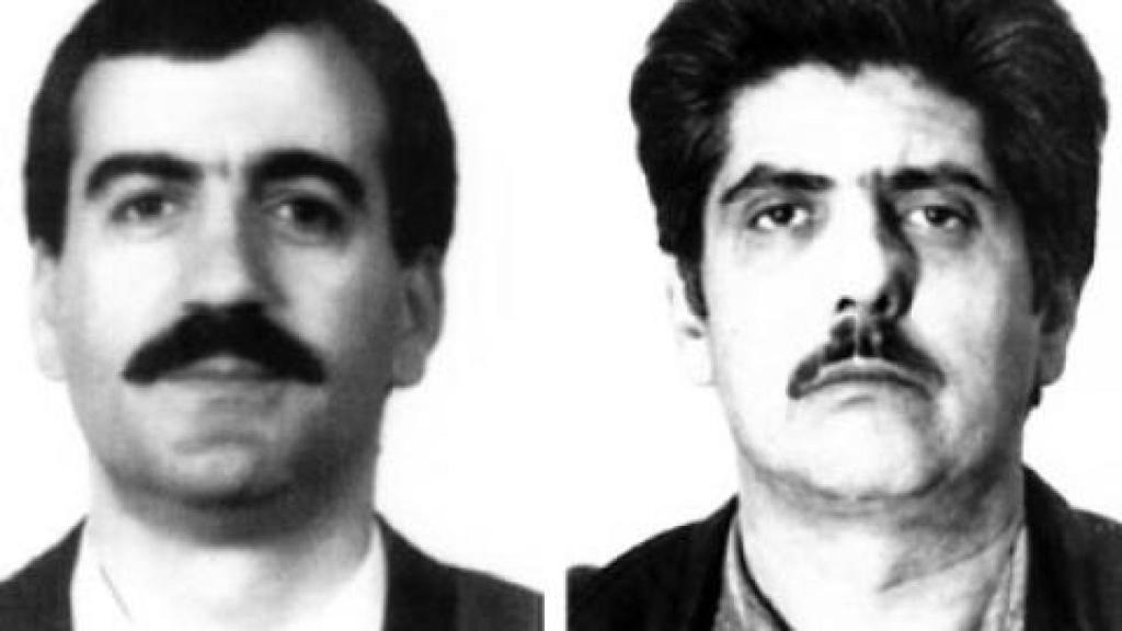 Imatge dels dos policies detinguts pel crim de Nigrán