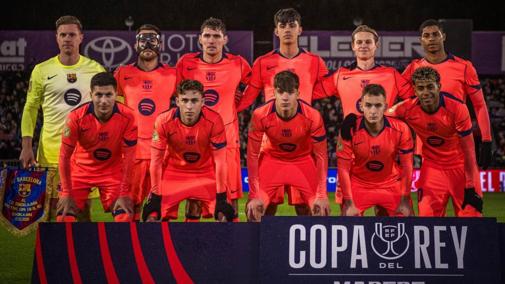 L'estranya alineació de Hansi Flick a Guadalajara