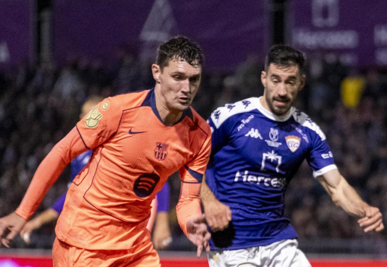 Andreas Christensen durant el Guadalajara-Barça