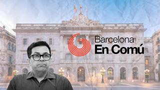 Gerardo Pisarello (comunes) y la fachada del Ayuntamiento de Barcelona