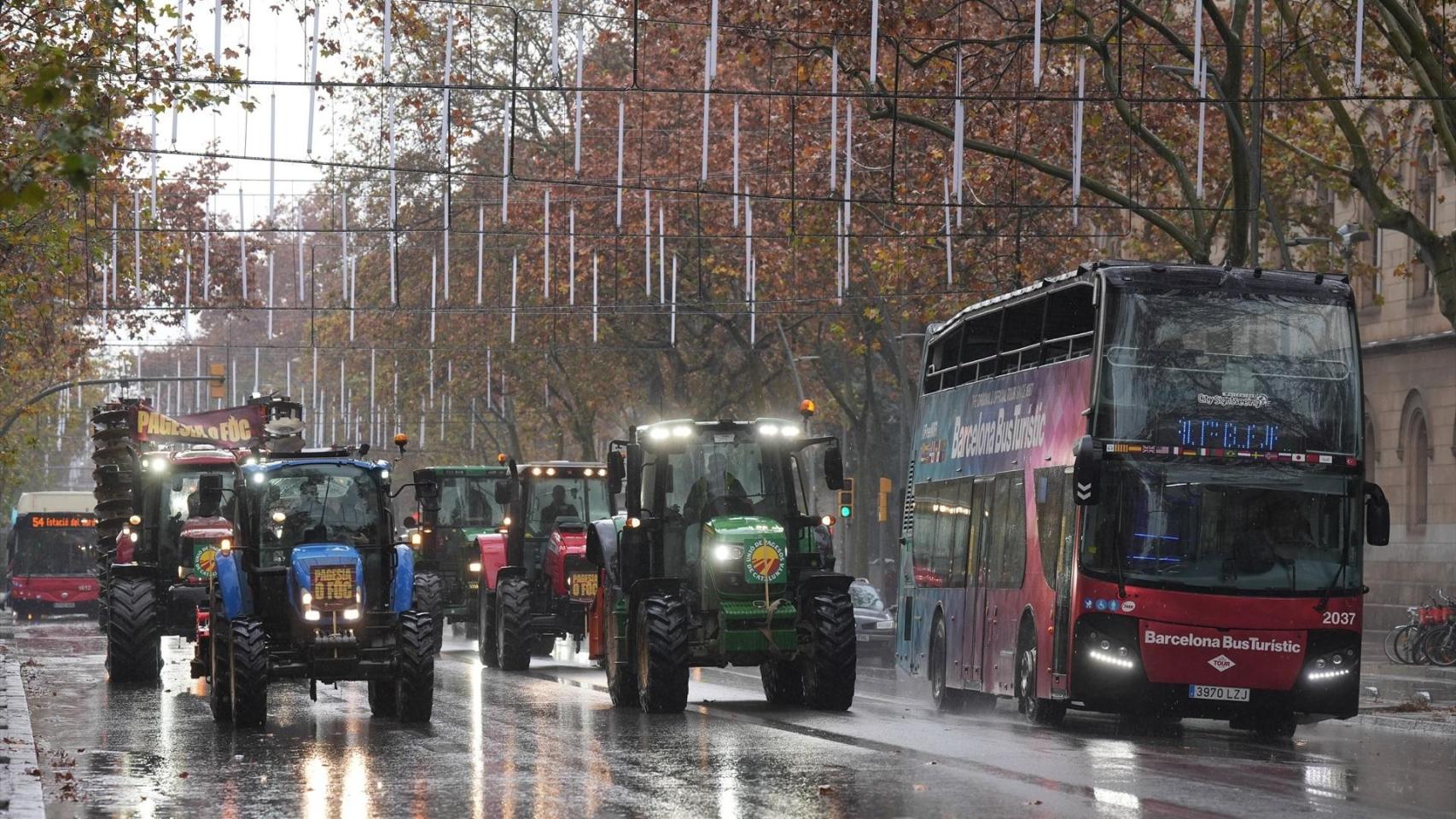 Tractorada contra la ZEPA en el centro de Barcelona este martes