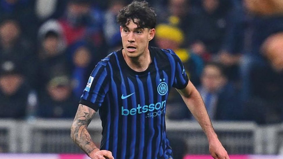 Alessandro Bastoni, futbolista del Inter de Milán, en un partido de la temporada 2025-26
