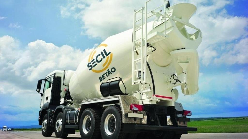 Camión de la portuguesa Secil