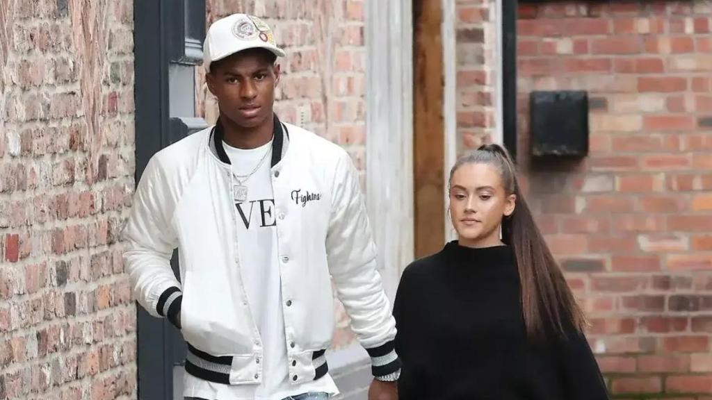 Marcus Rashford i Lucia Loi, durant l'etapa del davanter al Manchester United