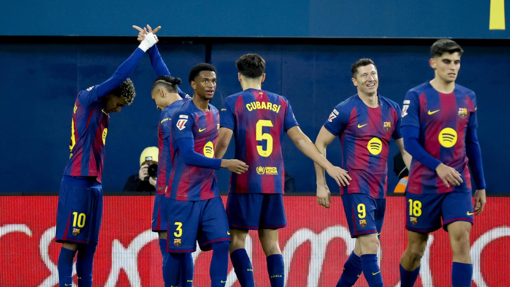 Los jugadores del Barça celebran un gol en el triunfo contra el Villarreal