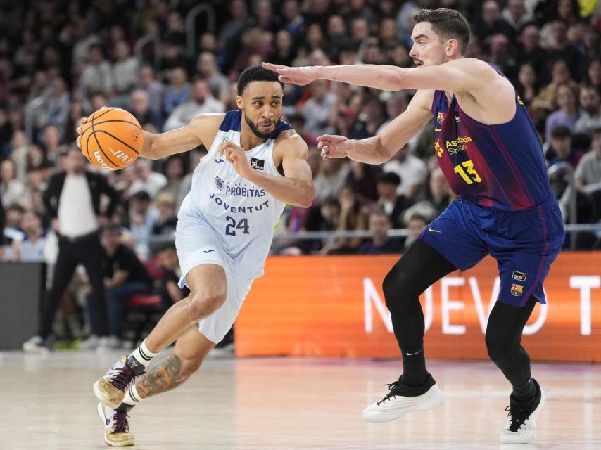 Hunt intenta frenar una penetració de Hunt