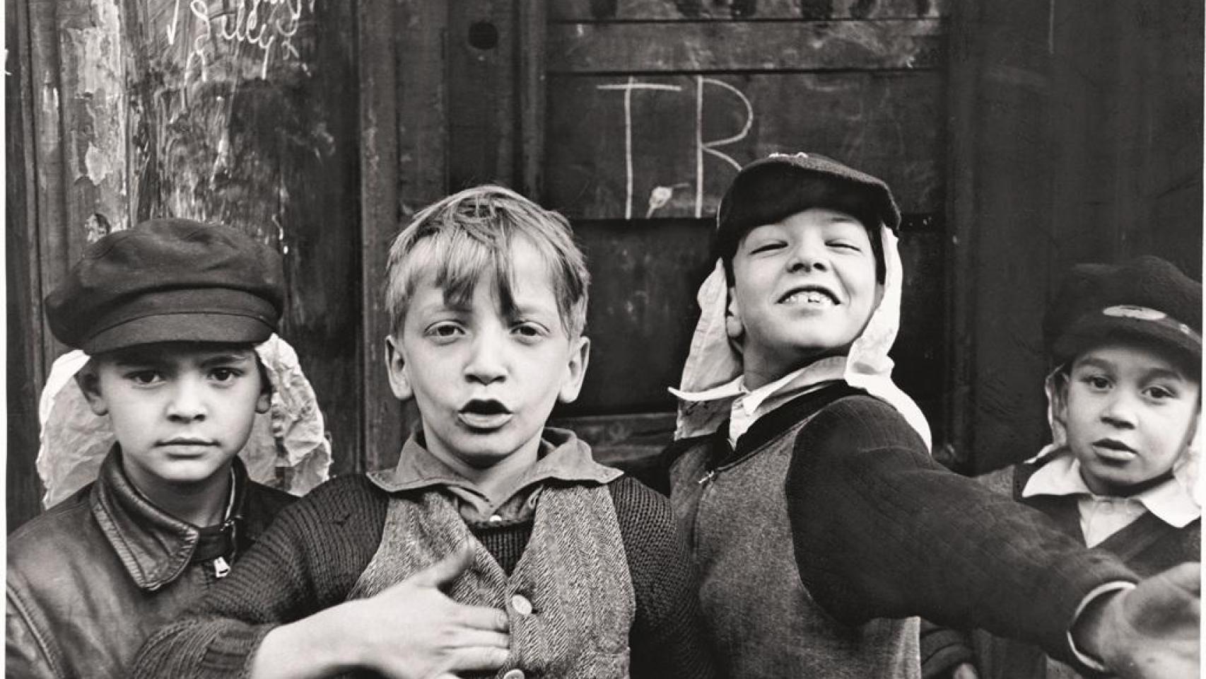‘New York, c.1940’, de Helen Levitt.