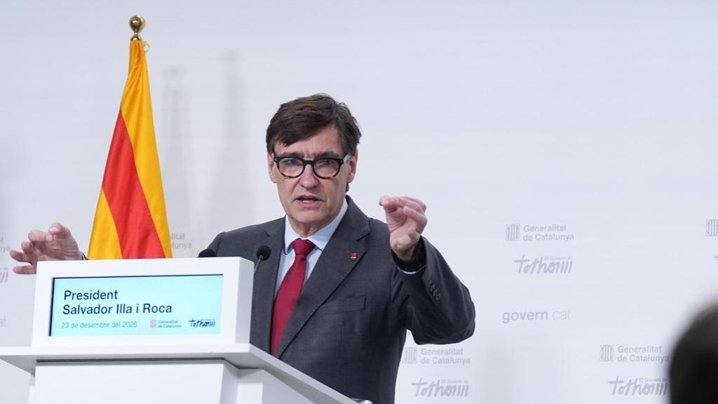 El presidente de la Generalitat, Salvador Illa, durante la rueda de prensa posterior al Consell Executiu
