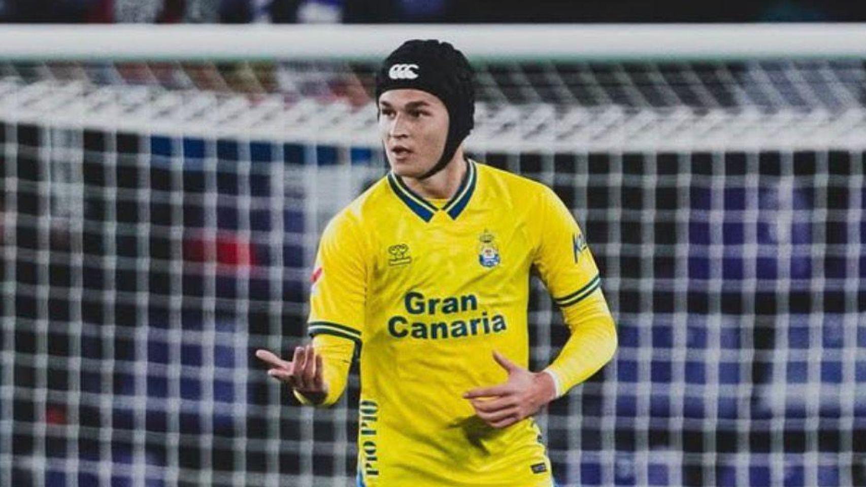 Mika Mármol con Las Palmas