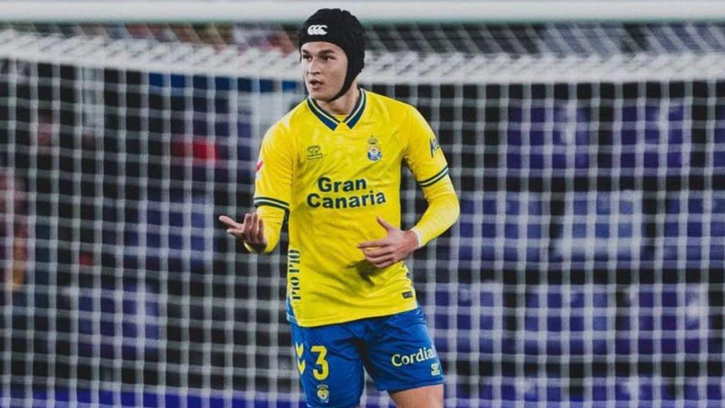 Mika Mármol con Las Palmas