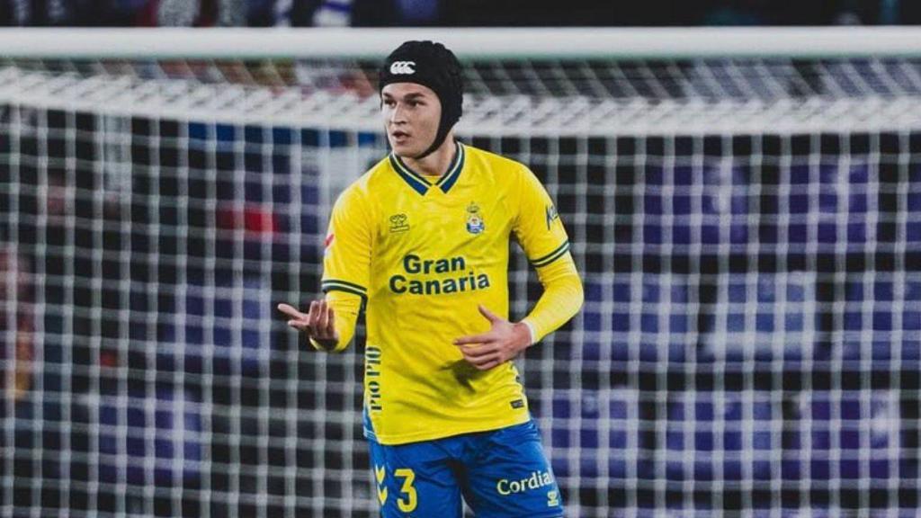 Mika Mármol con Las Palmas