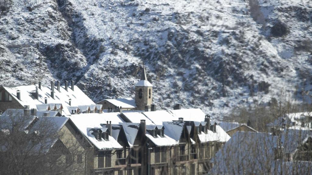 Esterri d'Àneu, Lleida, nevada, en una imagen de archivo