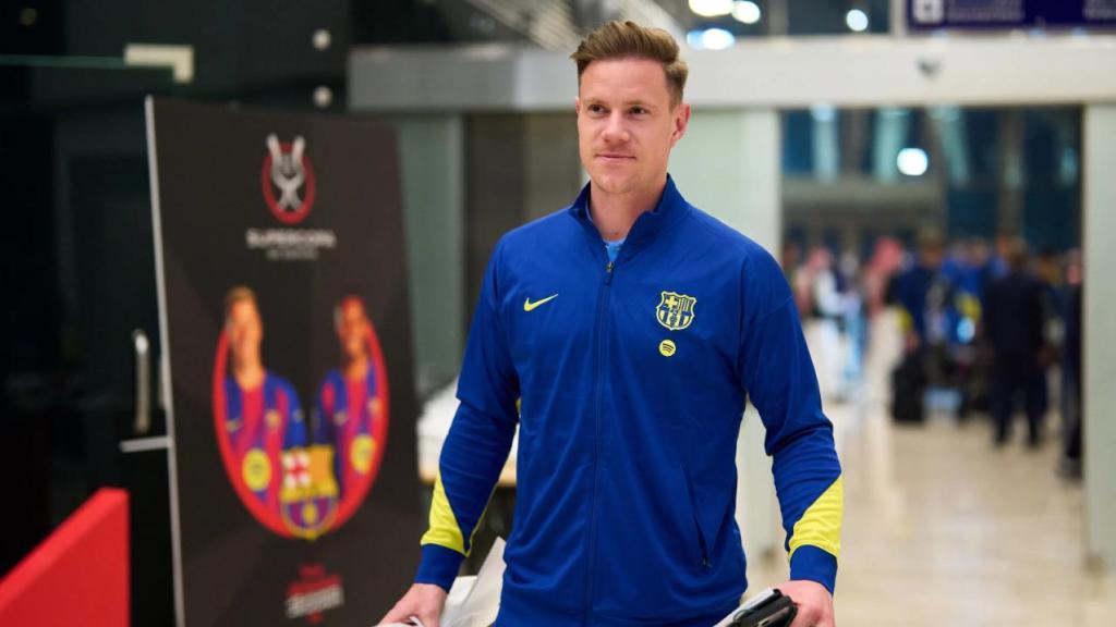 Ter Stegen, en la expedición del Barça rumbo a Arabia Saudí para la Supercopa