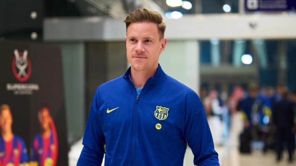 Ter Stegen, en la expedición del Barça rumbo a Arabia Saudí para la Supercopa