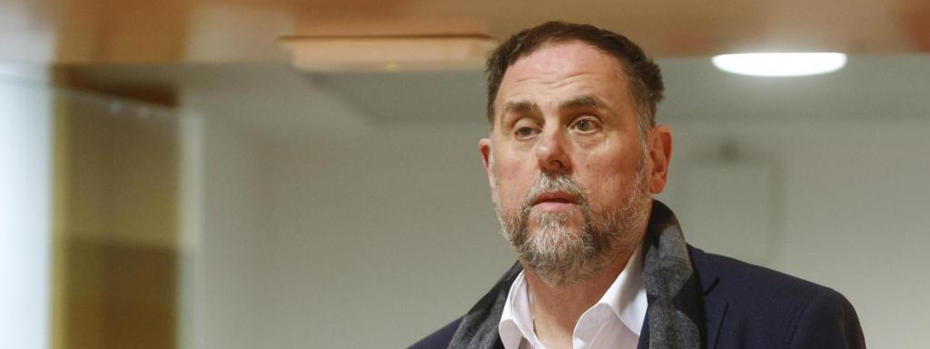 El president d'ERC, Oriol Junqueras, durant una roda de premsa des de la seu d'ERC