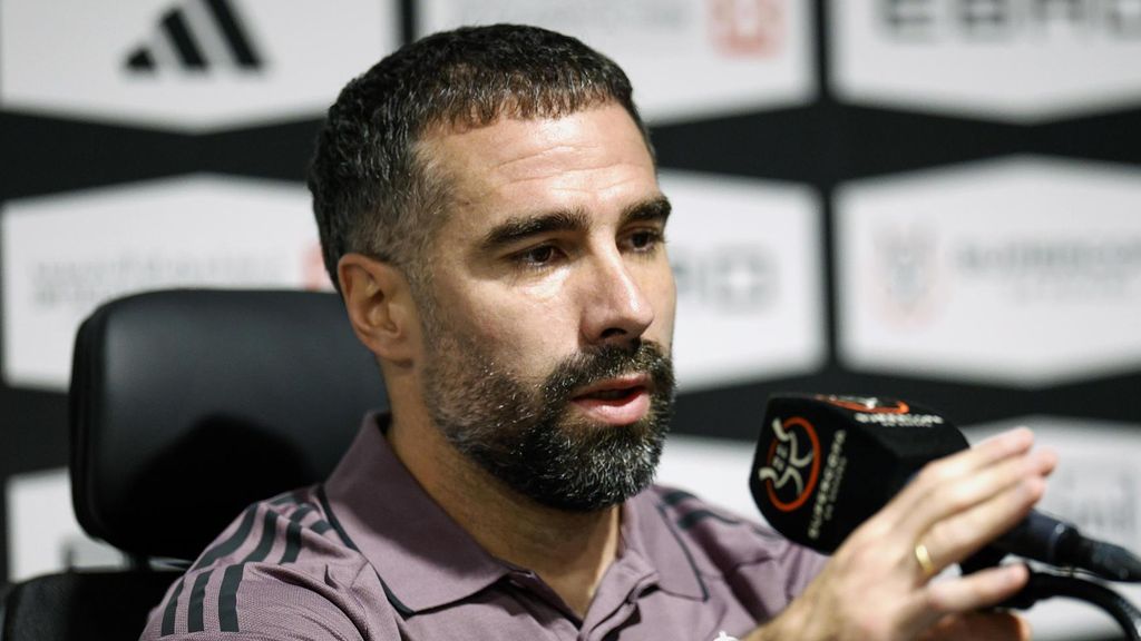 Dani Carvajal atén els mitjans abans de la final de la Supercopa
