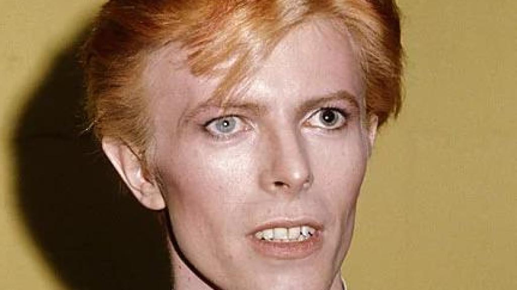 Una imagen de David Bowie en 1975