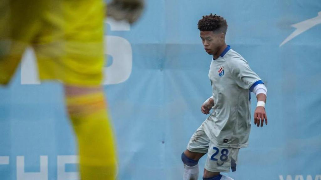 Rafael Belinho, en un partit amb el Dinamo de Zagreb