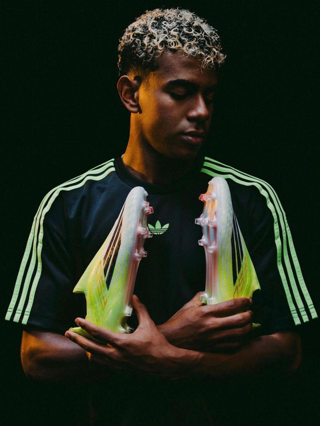 Lamine Yamal promociona les noves botes F50 d'Adidas