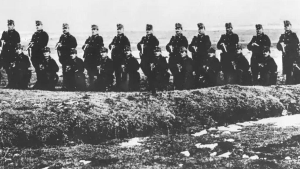 Tropas austriacas en la frontera con Serbia durante la Gran Guerra
