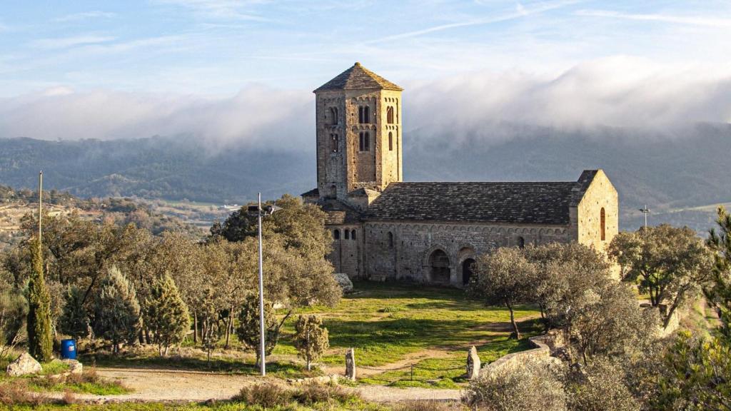Vistas de la iglesia de Sant Pere de Ponts