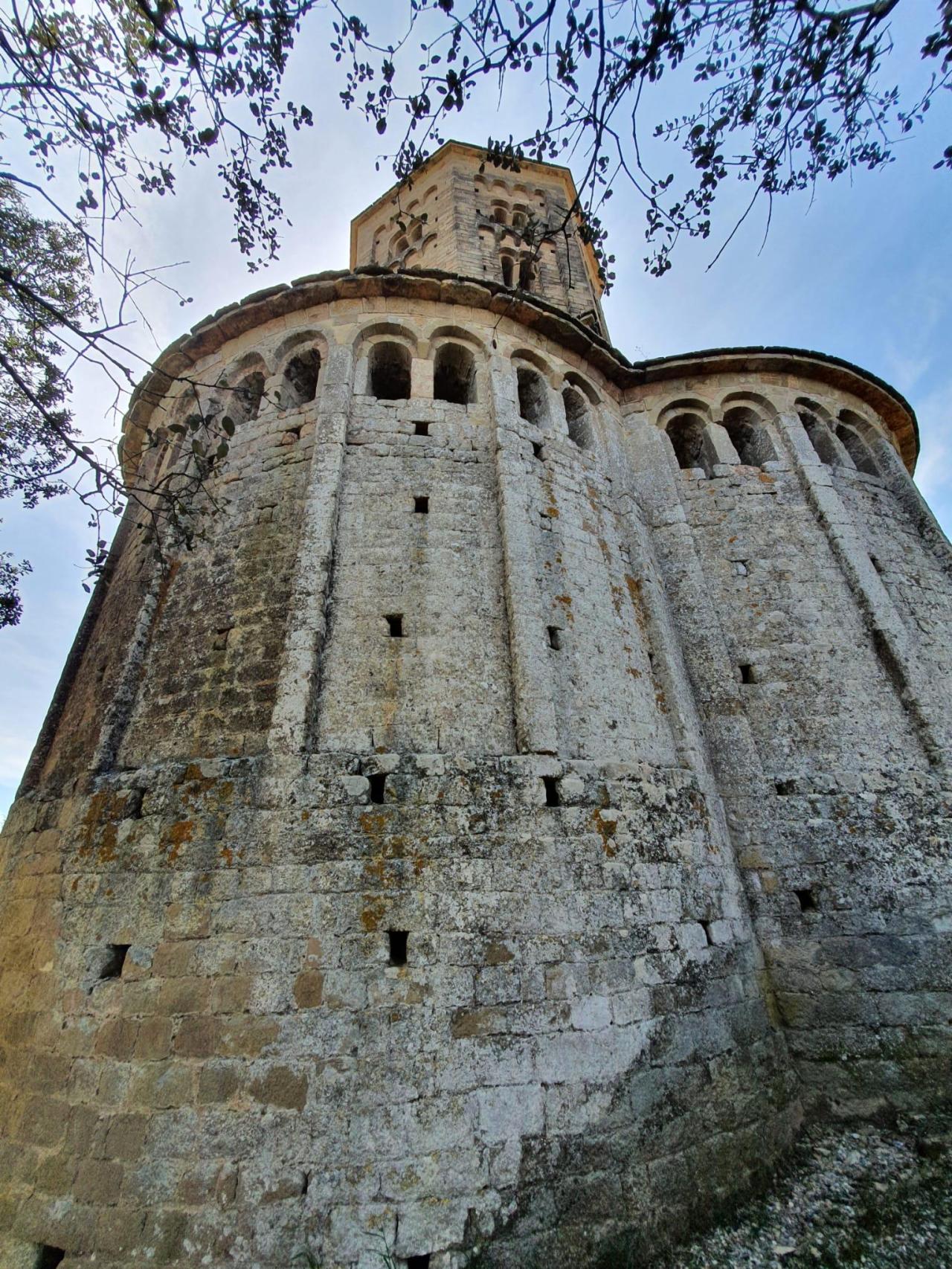 Campanario de la iglesia de Sant Pere de Ponts