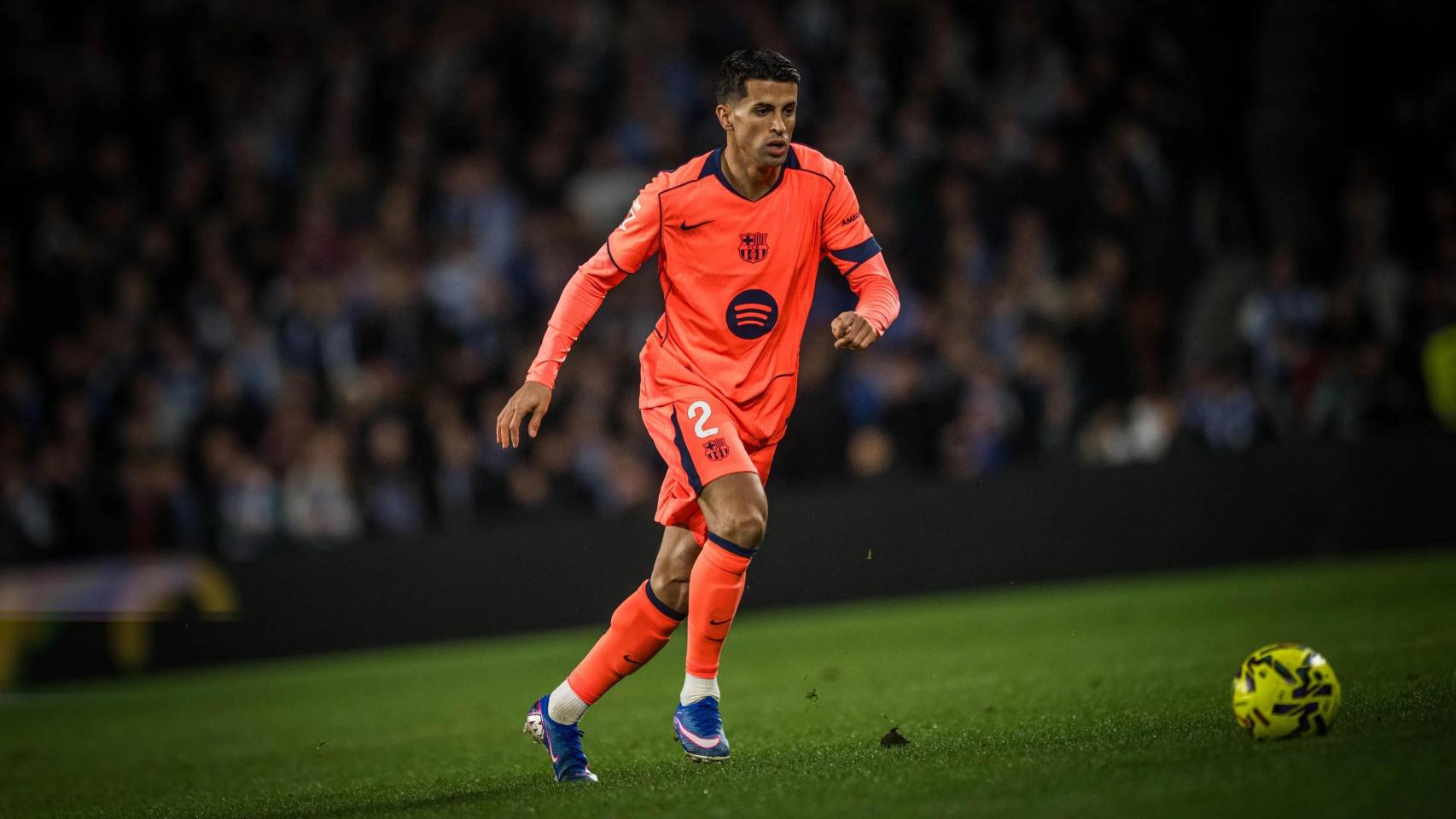 Joao Cancelo juega sus primeros minutos con el Barça en la temporada 2025-26